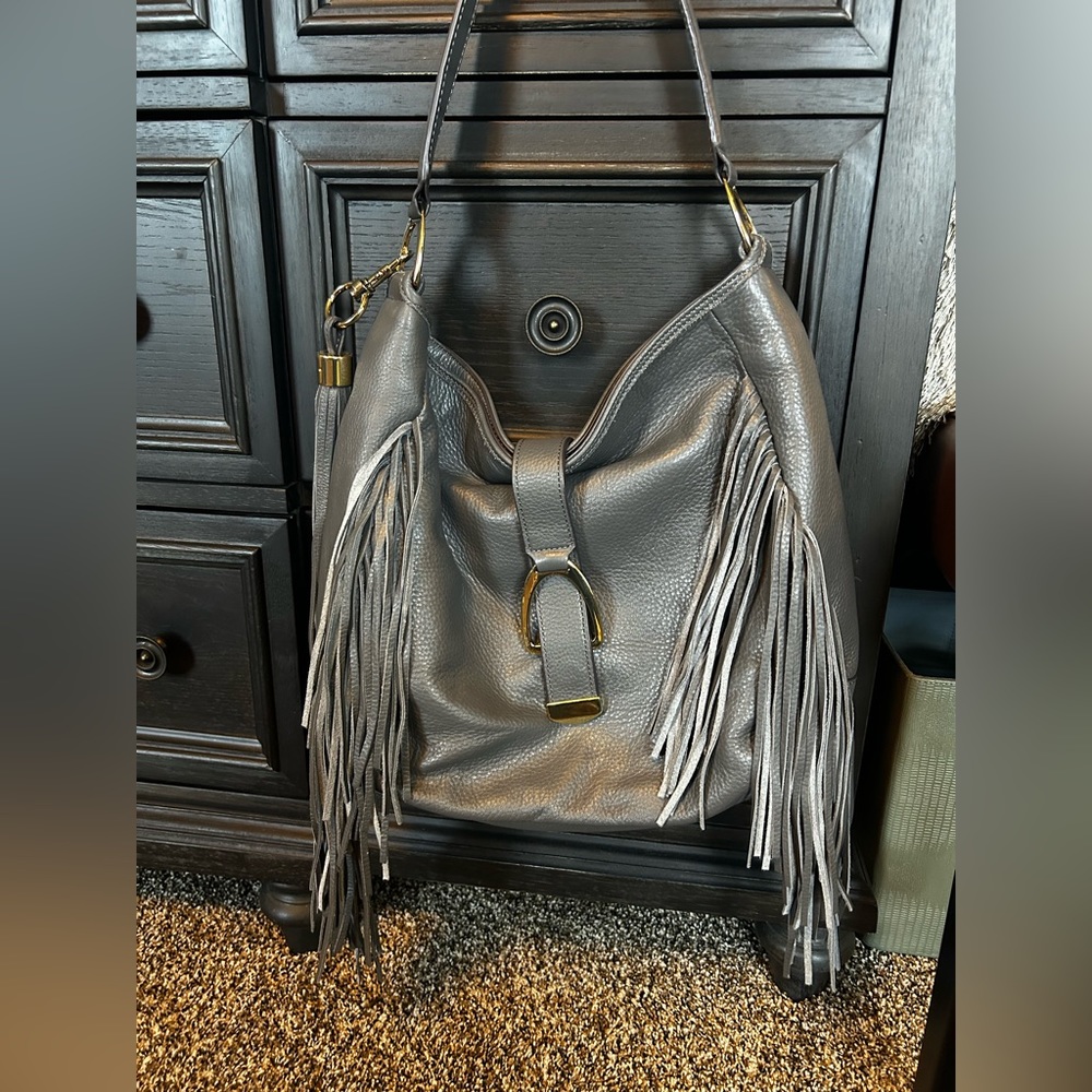 GILI stirrup hobo bag with fringe